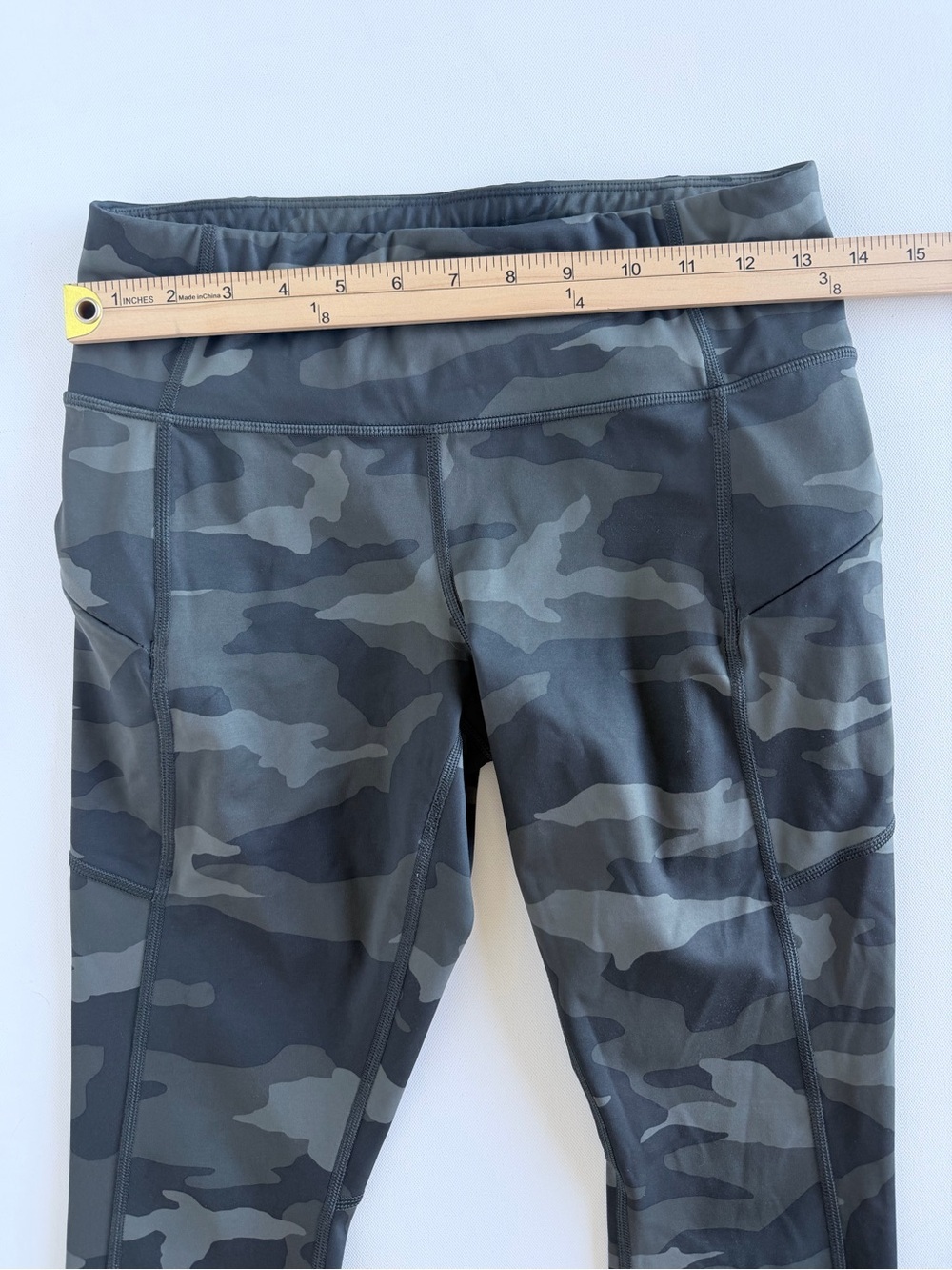 Athleta Camo Contender 7/8 High Rise Pocket Leggings Gray Green SP Small Petite - Picture 7 of 12